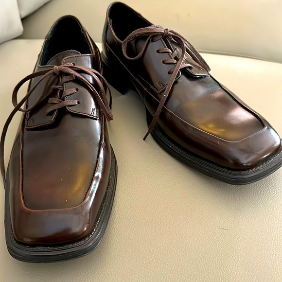 "Make it Smooth" Kenneth Cole Reaction Brown Leather Oxfords - Size 12 M - EUC - Picture 2 of 10